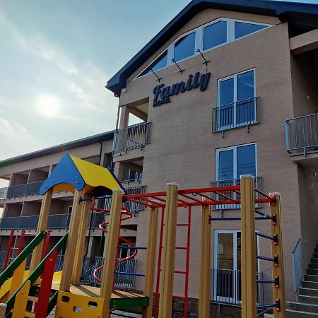 Family Hotel Hrybiwka Exterior foto