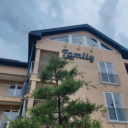 Family Hotel Hrybiwka Exterior foto